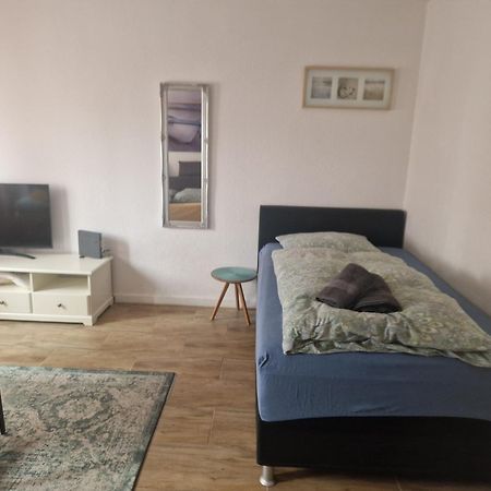 Privates, Gemuetliches Appartement Neuss Exterior foto